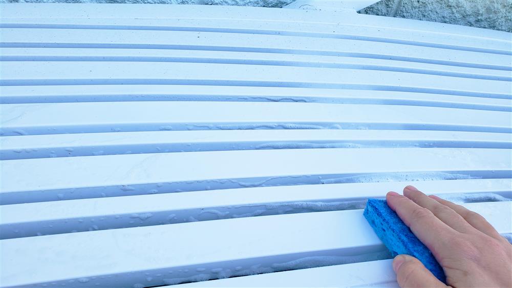 Cleaning Patio Furniture Before Storage