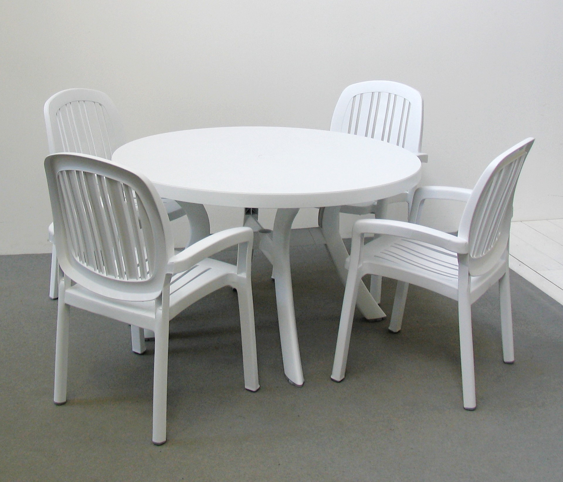 Ponza Classic Dining Set with Plastic Resin Tables and Chair Packages