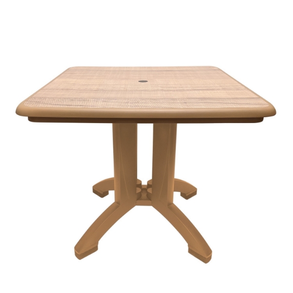 Square Aquaba Table