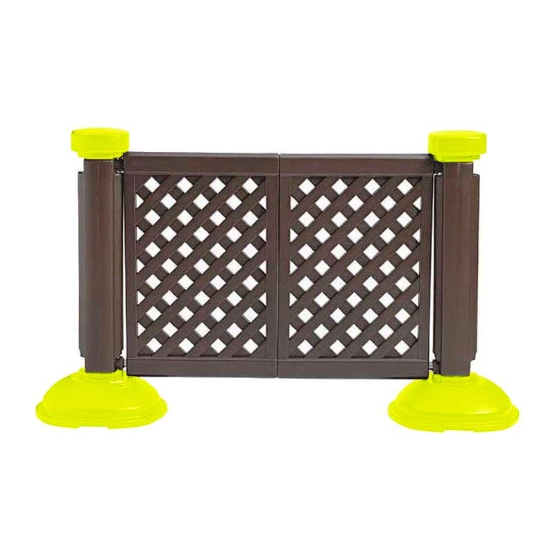 Decorative Lattice Style Resin Patio Fencing with Portable Bases
