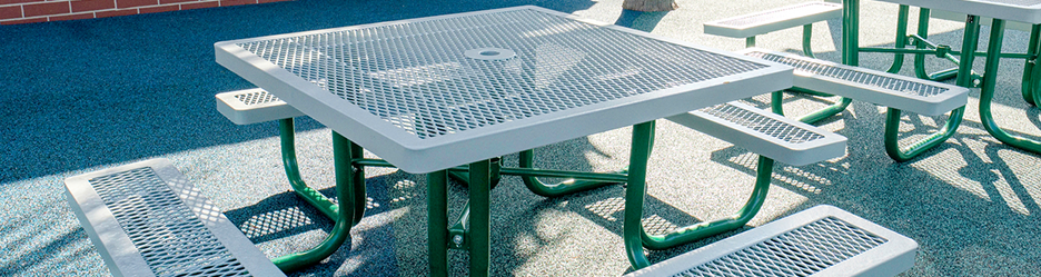 When It Comes to Outdoor Furniture, Don’t Cut Corners – Choose Commercial-Grade Products