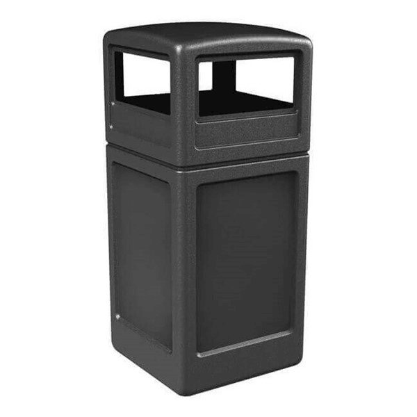 42 Gallon Poly Tec Commercial Square Plastic Trash Receptacle With Dome Lid	