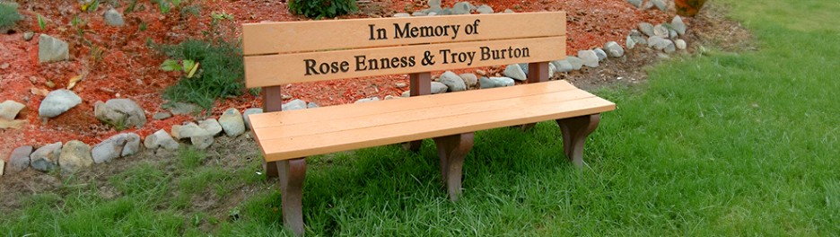 Memorial Benches: Honoring Loved Ones in Public Spaces