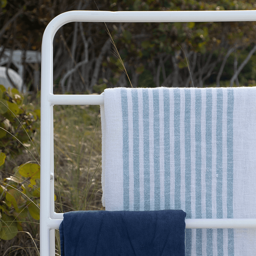St. Maarten II Outdoor Hotel Drying Towel Rack - Furniture Leisure